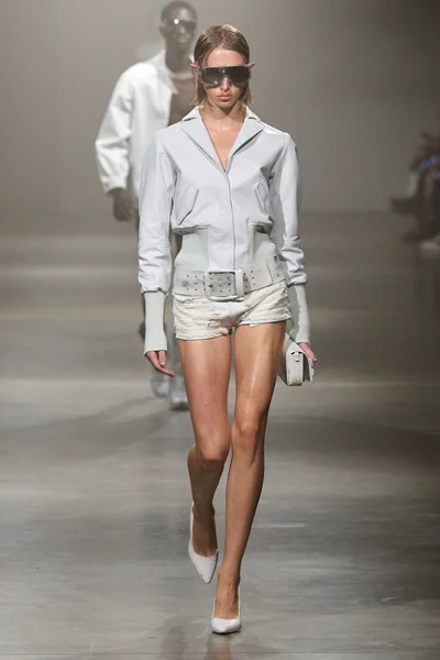 Look 42